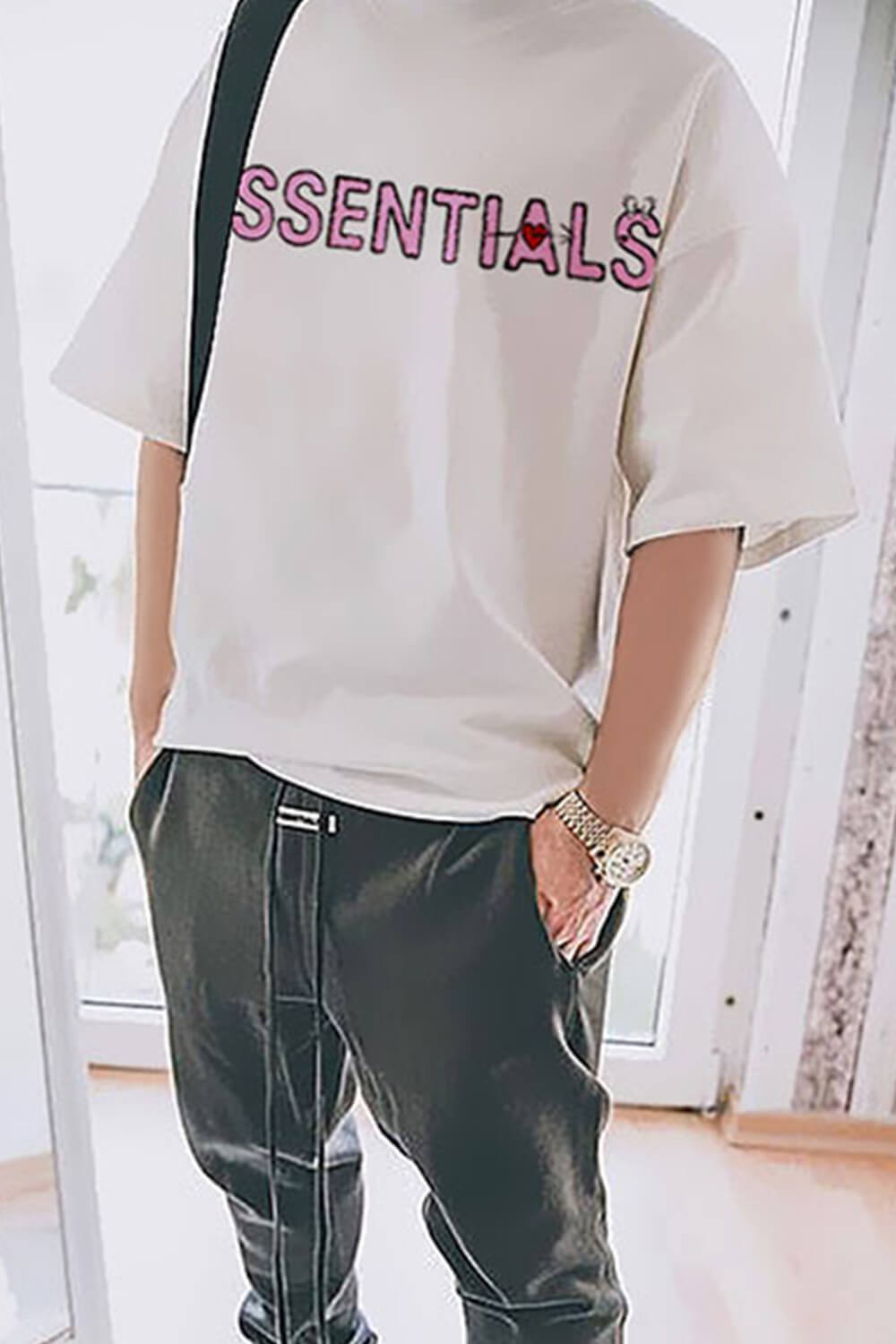 Essentials Heart Arrow T-Shirt Essentials Heart Arrow T-Shirt