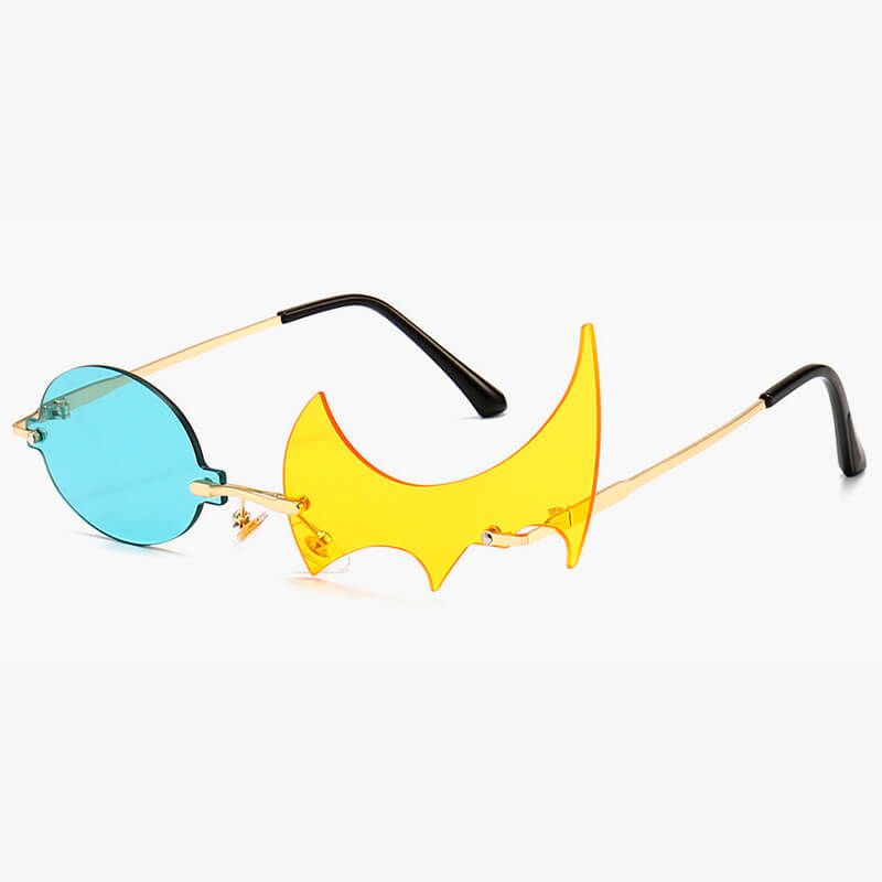 Assymetric Harajuku One Eye Wing Glasses Assymetric Harajuku One Eye Wing Glasses