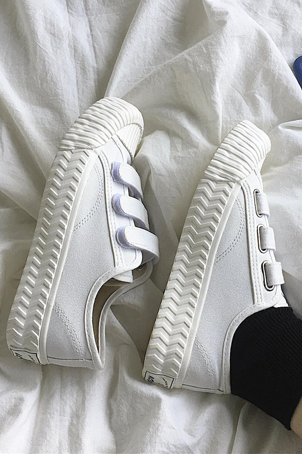 Casual School Girl Velcro Canvas Shoes Casual School Girl Velcro Canvas Shoes