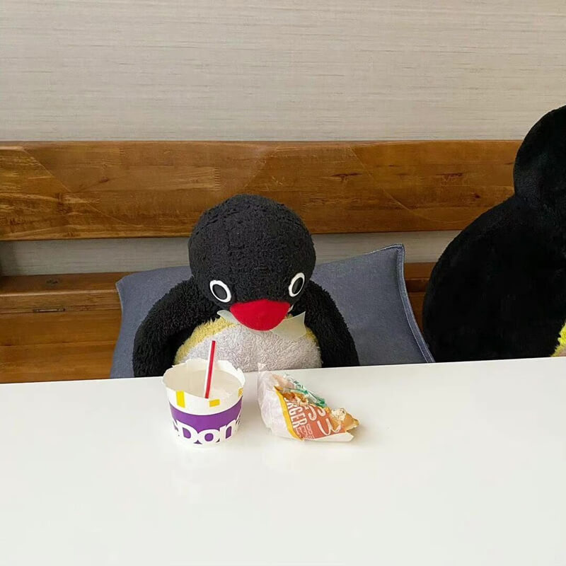 Pingu Penguin Plush Toy Doll 32 cm Pingu Penguin Plush Toy Doll 32 cm