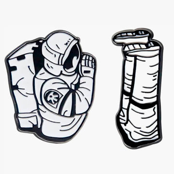 Praying Astronaut Enamel Pins Set Chainsaw Man Badge