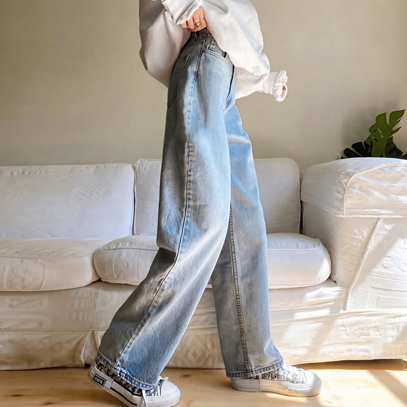 Retro Aesthetic Washed Loose Jeans