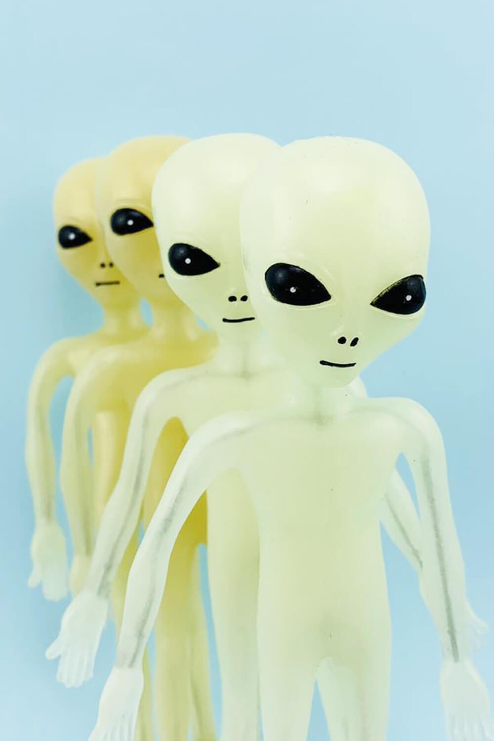 激レア　ALIEN GLOW-IN-THE-DARK KEYRING 激レア ALIEN GLOW-IN-THE-DARK KEYRING 61mEBt1wvsL._UF894