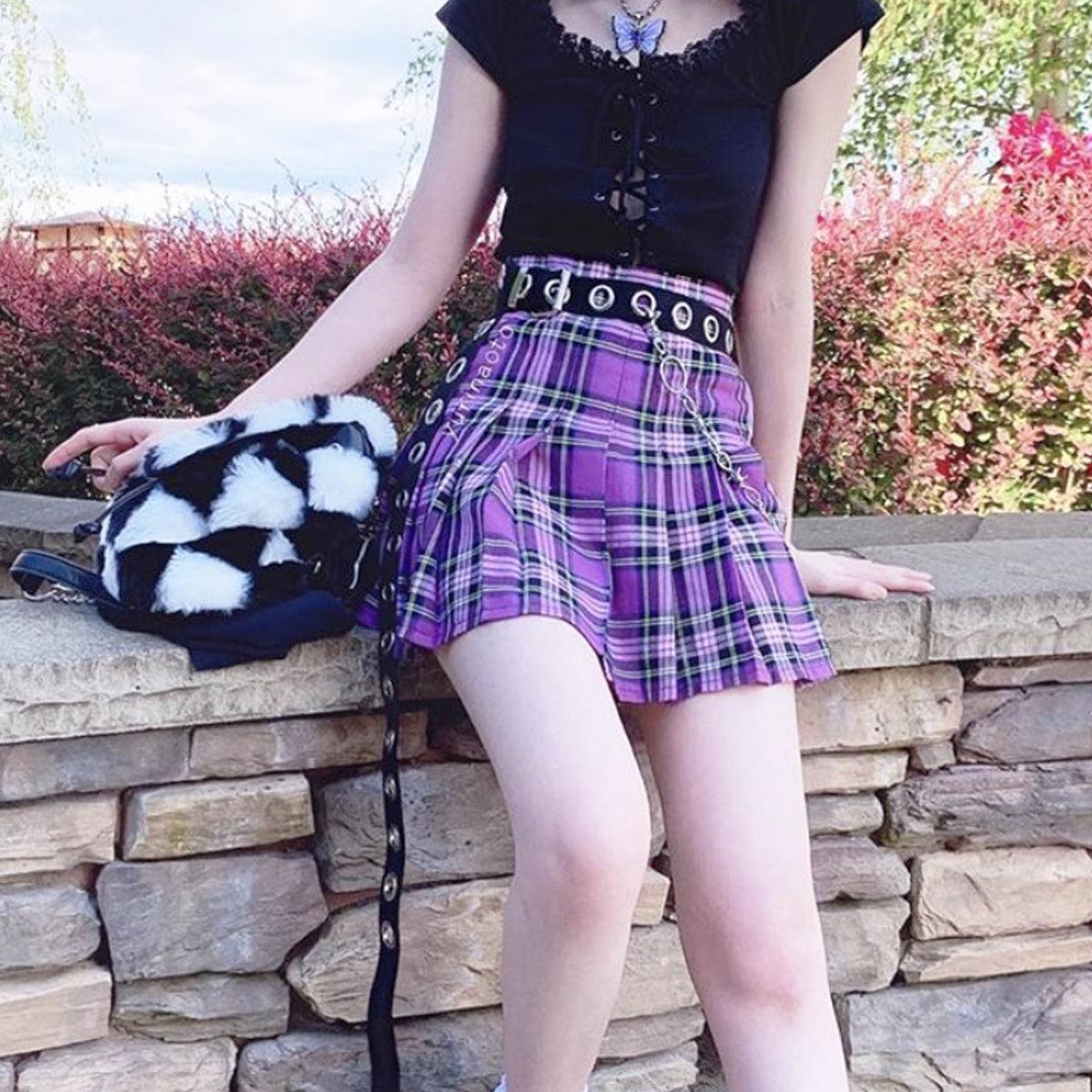 Purple plaid skirt outfit hotsell