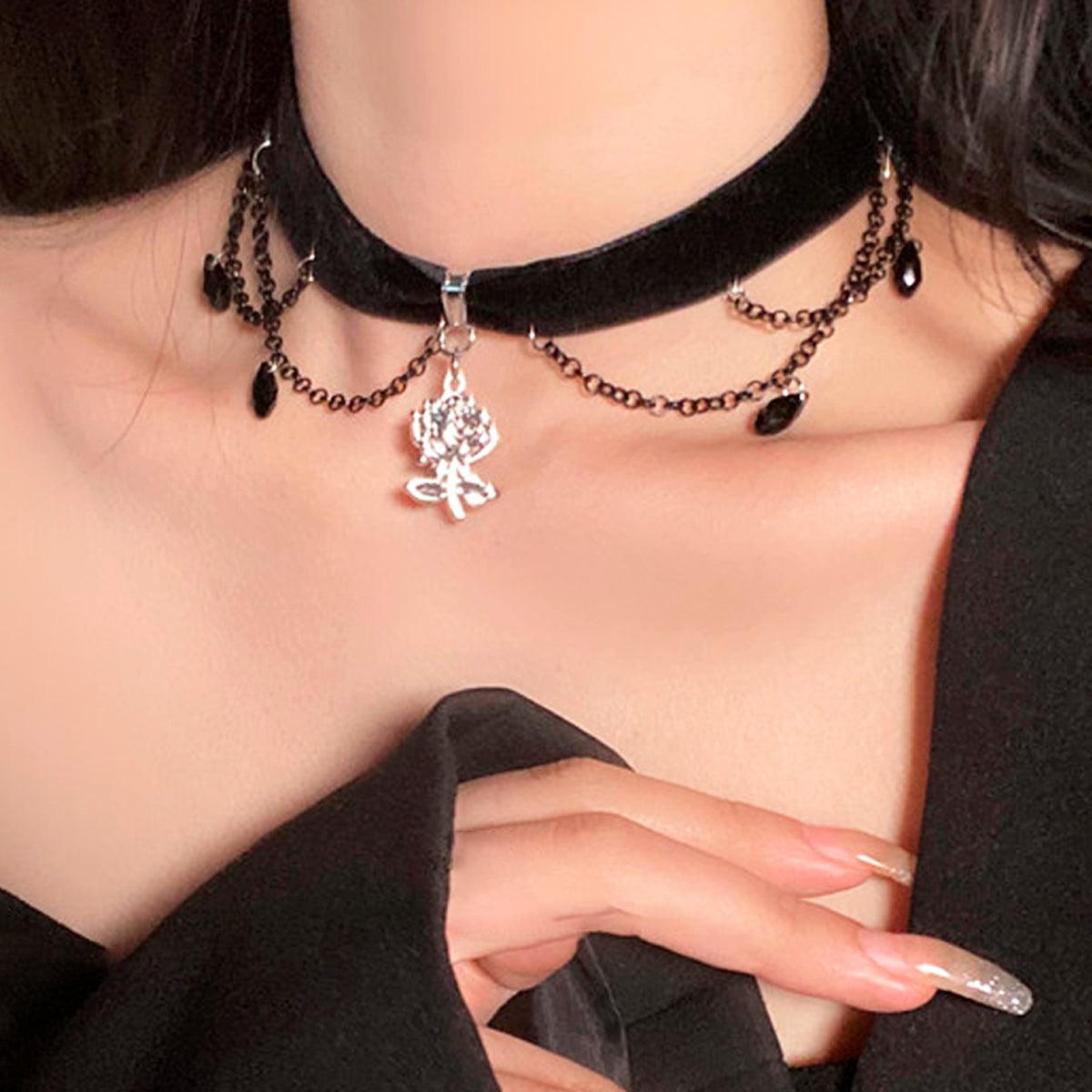 Rose Pendant Choker Goth Necklace - Aesthetic Clothes Shop