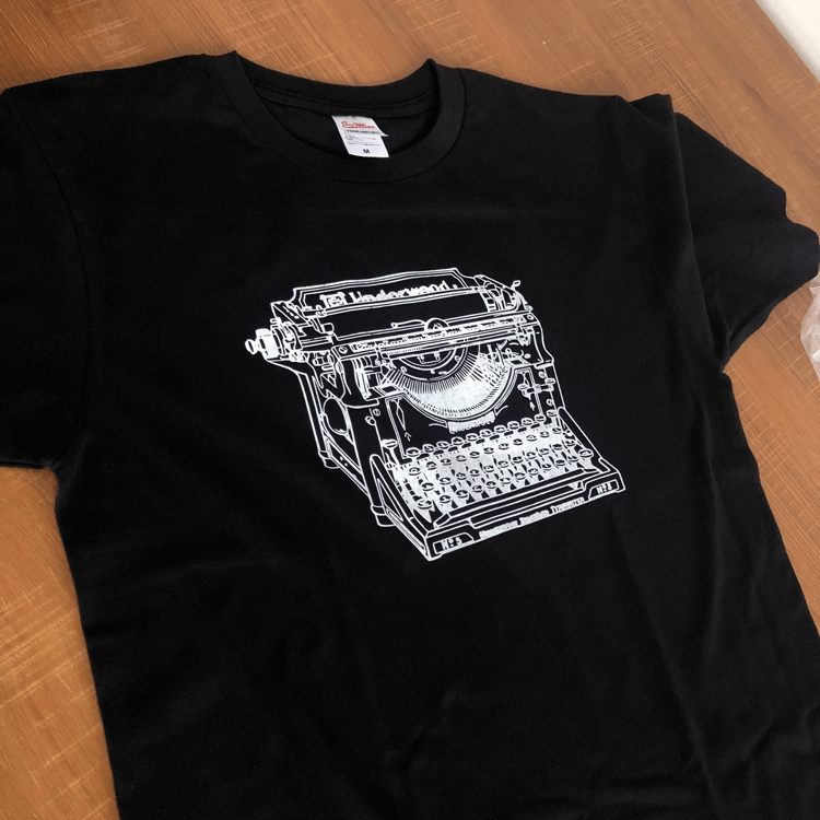 Vintage Royal Typewriter T-Shirt